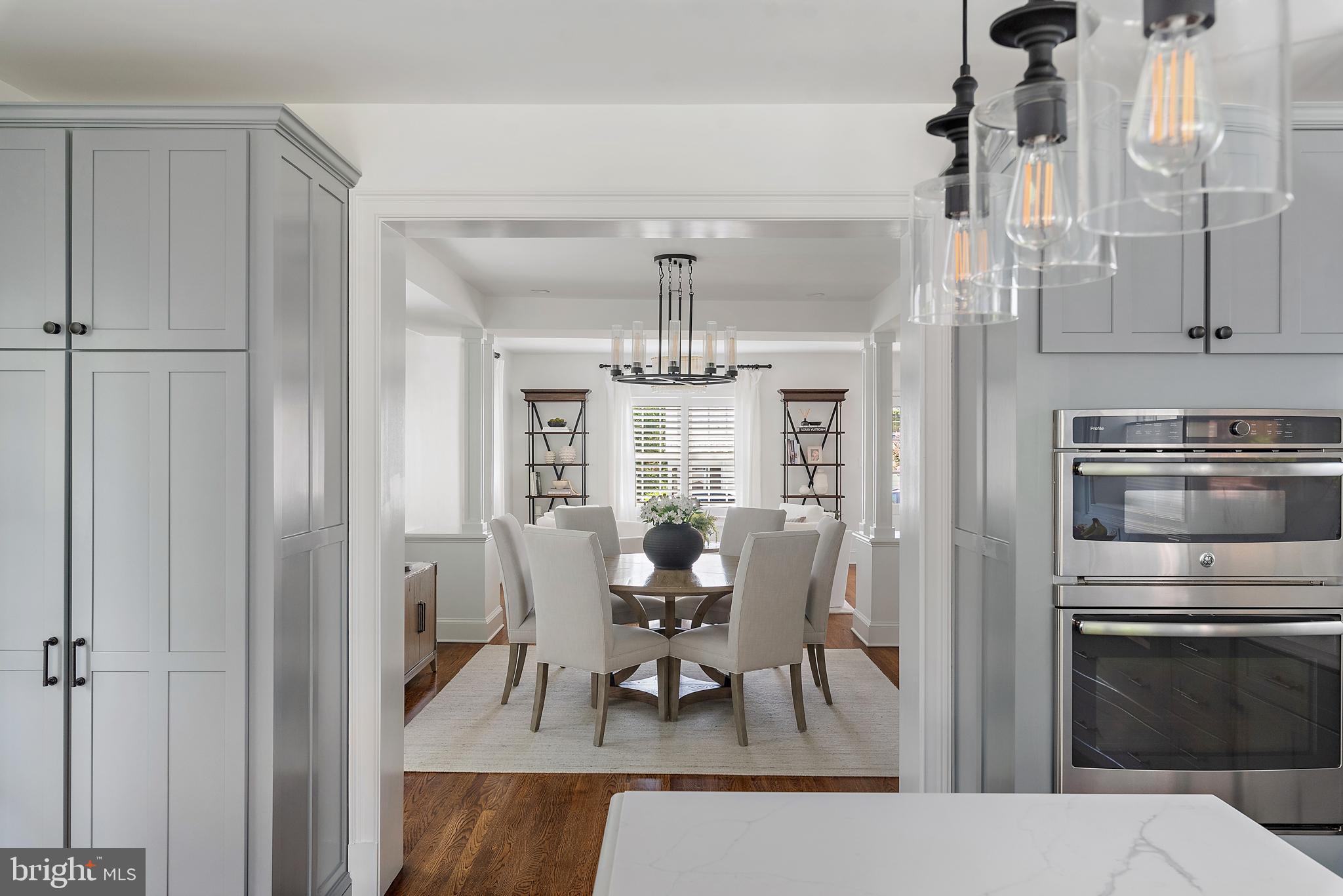 MURRAY HILL - Residential