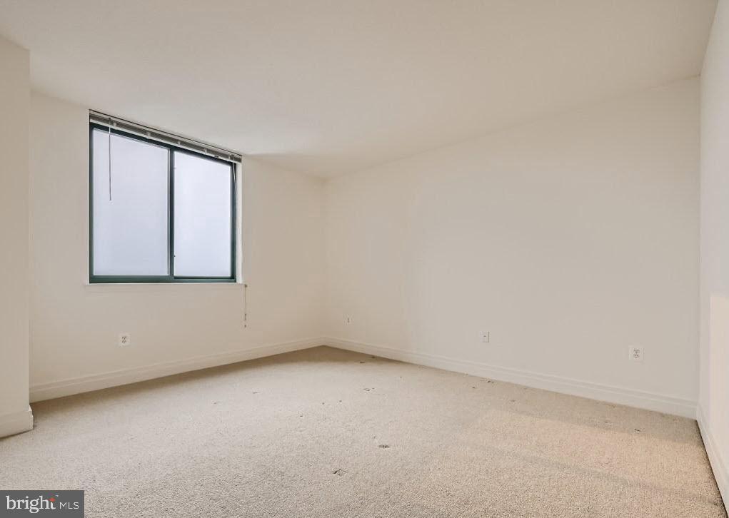 INNER HARBOR - Residential Lease