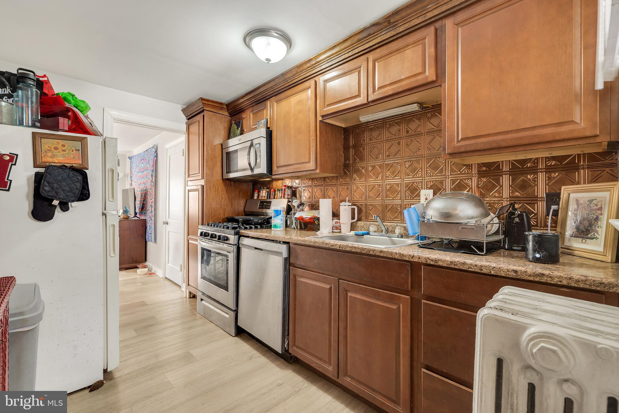 420 CINNAMINSON AVENUE