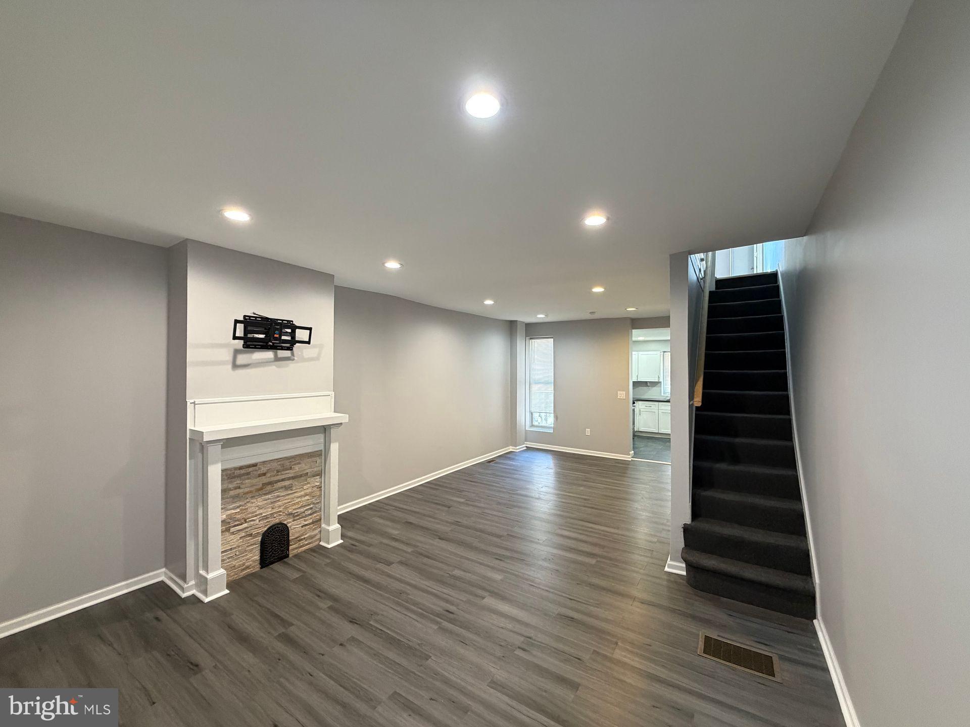 38 N REDFIELD STREET