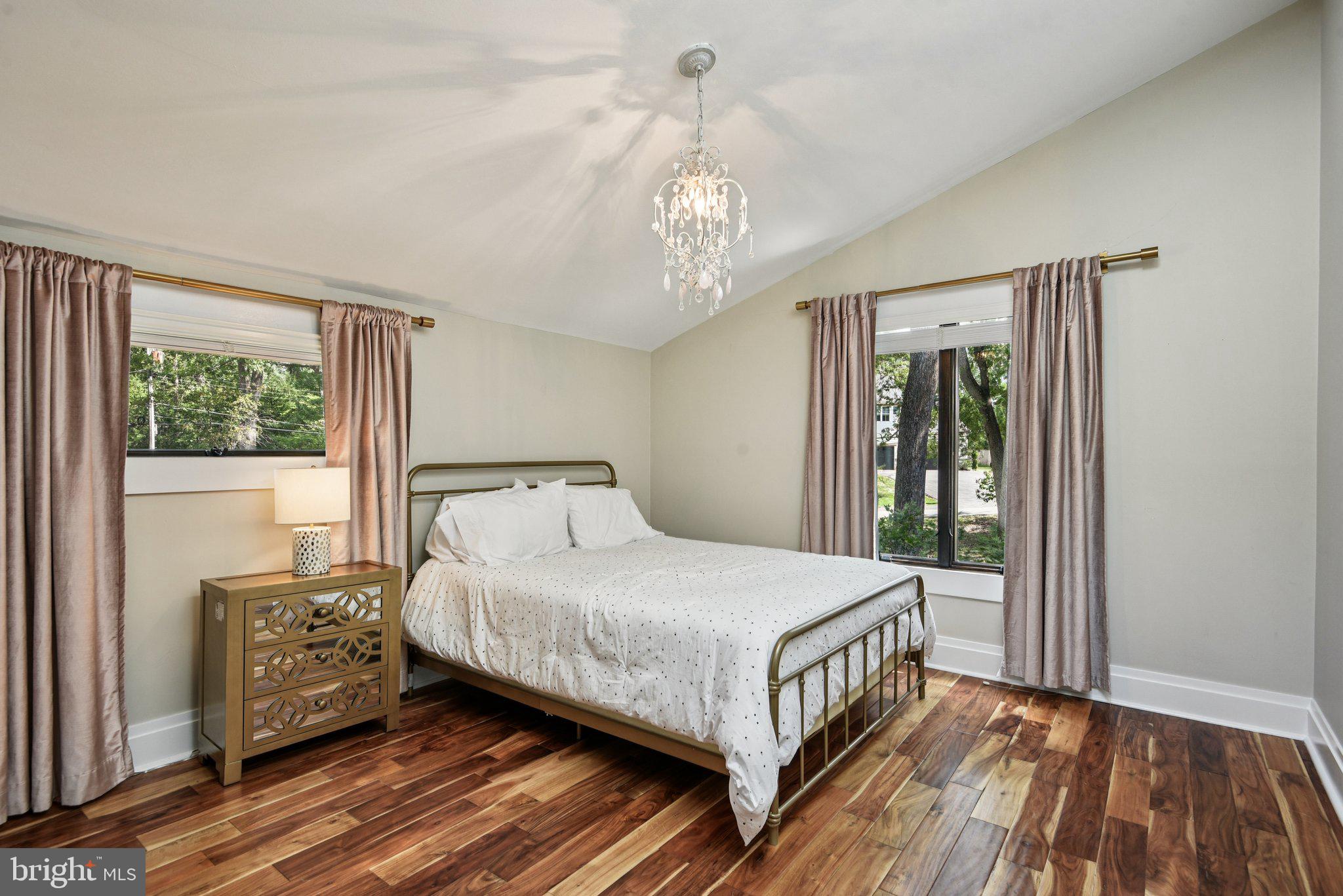 ACREDALE - Residential