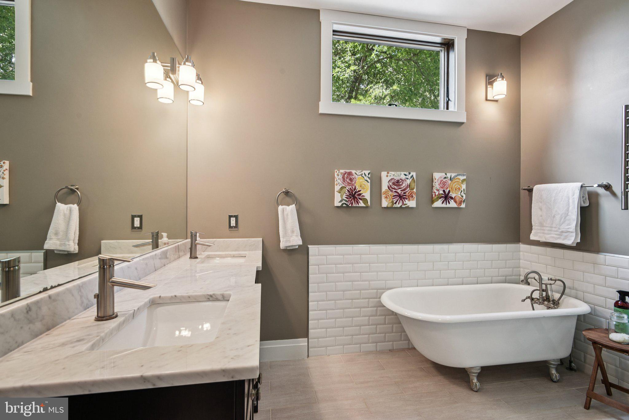 ACREDALE - Residential