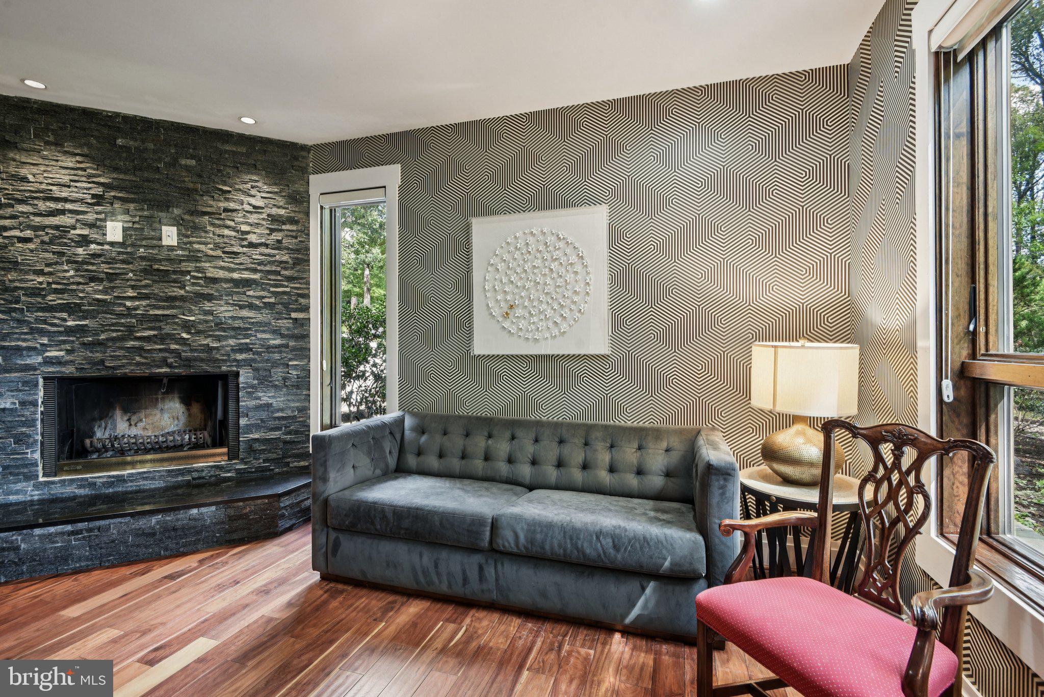 ACREDALE - Residential