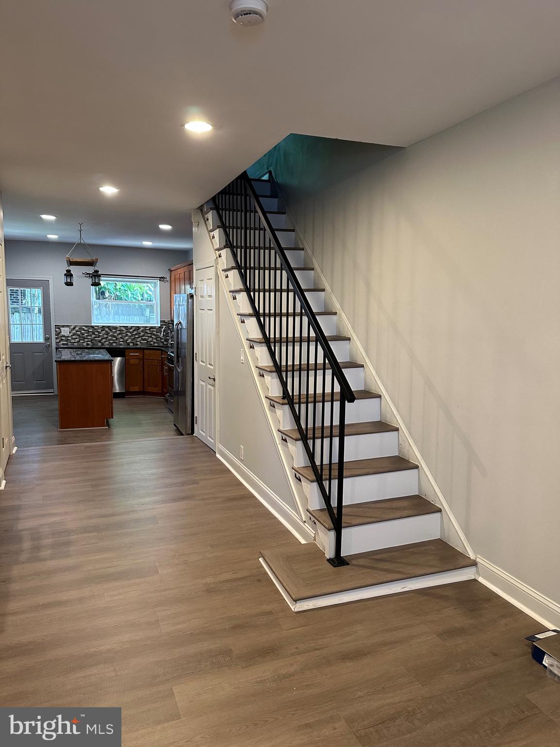 POINT BREEZE - Residential Lease