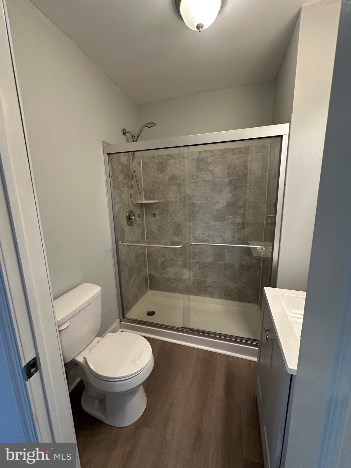 POINT BREEZE - Residential Lease