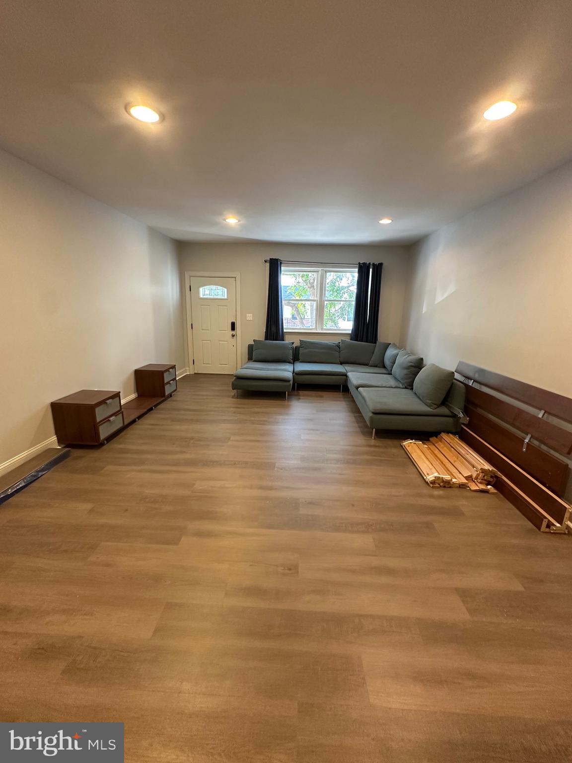 POINT BREEZE - Residential Lease