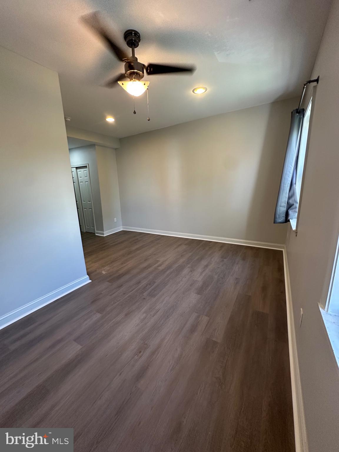 POINT BREEZE - Residential Lease