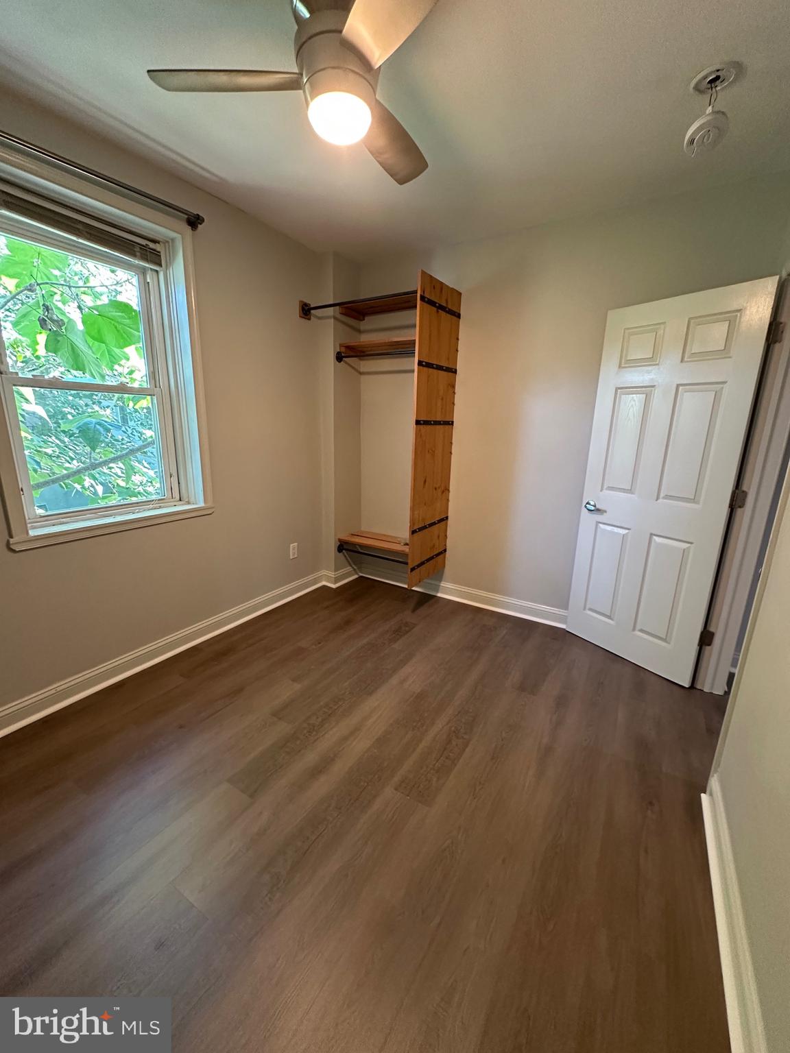 POINT BREEZE - Residential Lease