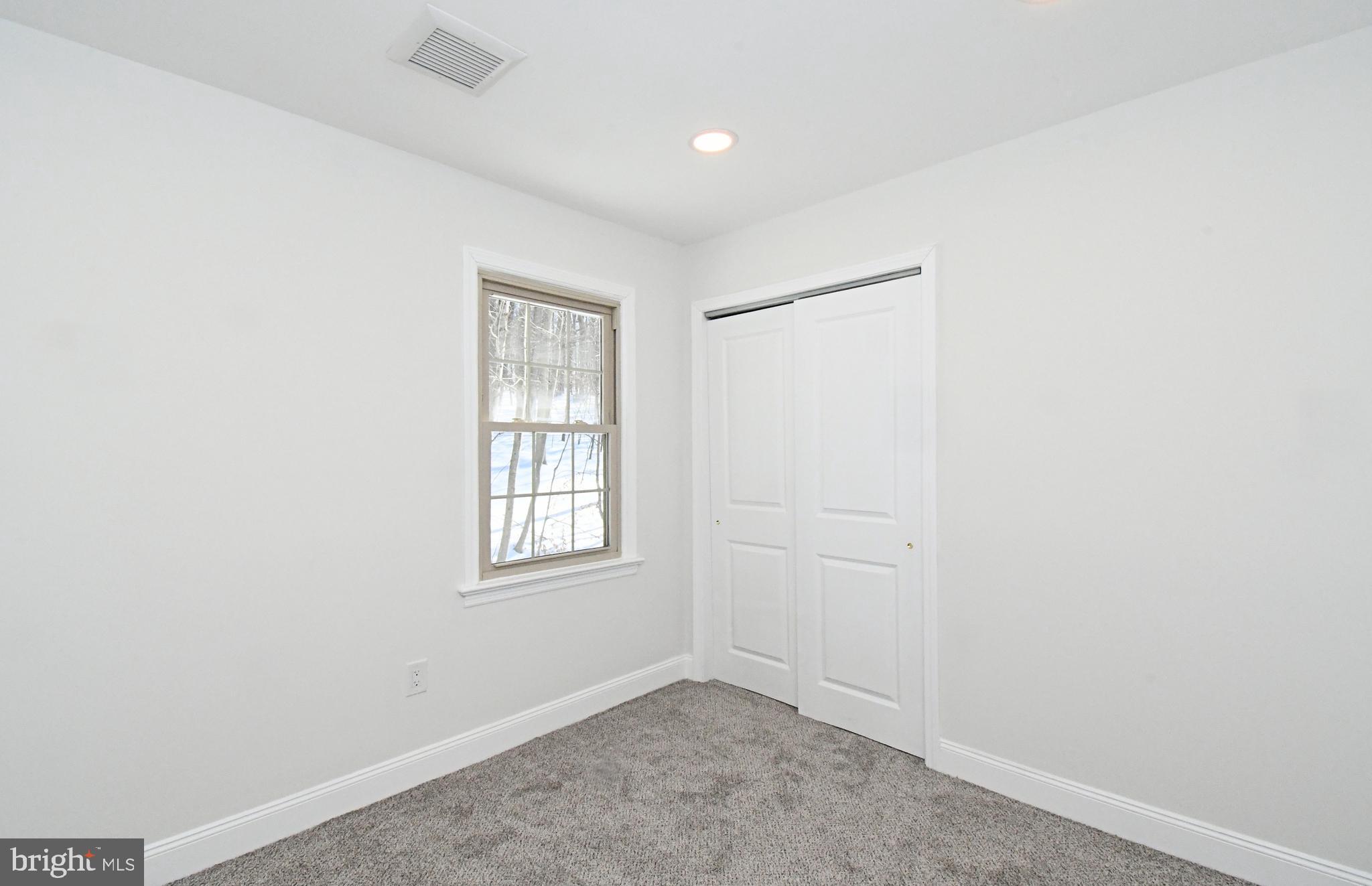 NON AVAILABLE - Residential