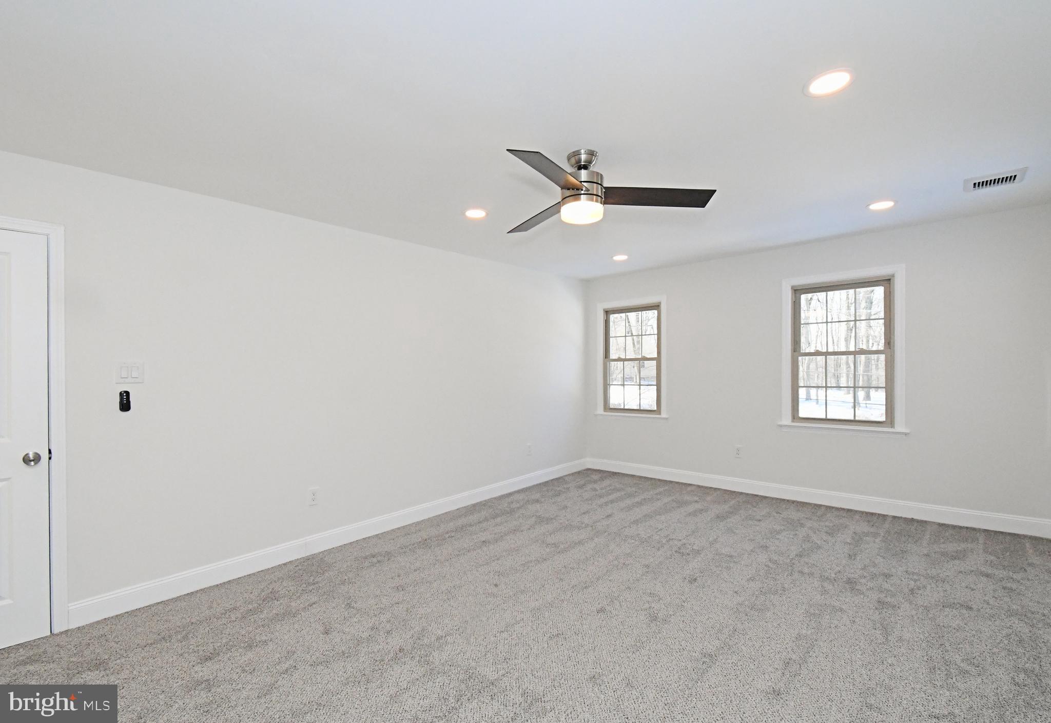 NON AVAILABLE - Residential