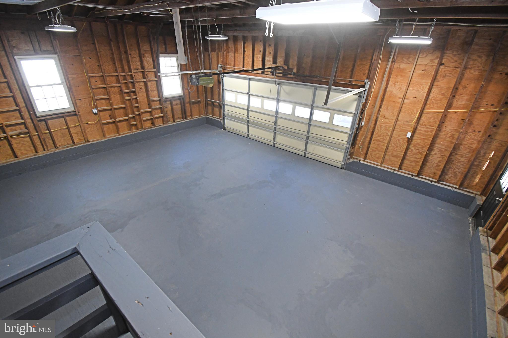 NON AVAILABLE - Residential