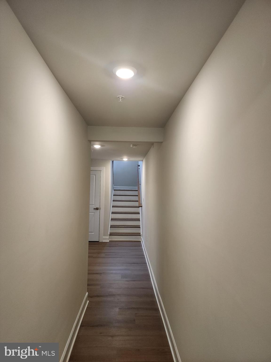 2111 COLLINGTON PLACE