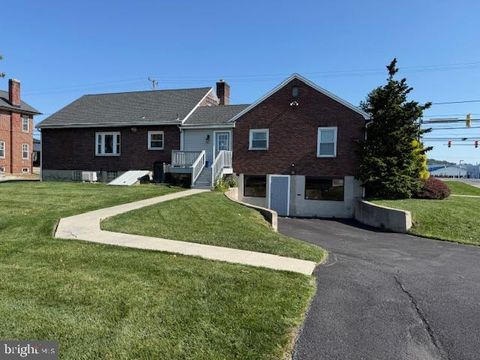Photo of 144 S Centre Avenue, LEESPORT, PA 19533 (MLS # PABK2064082)
