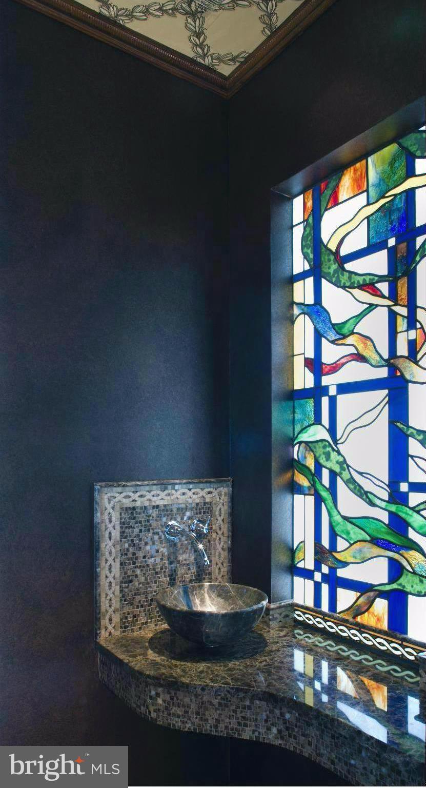 HARBORVIEW - Residential Lease