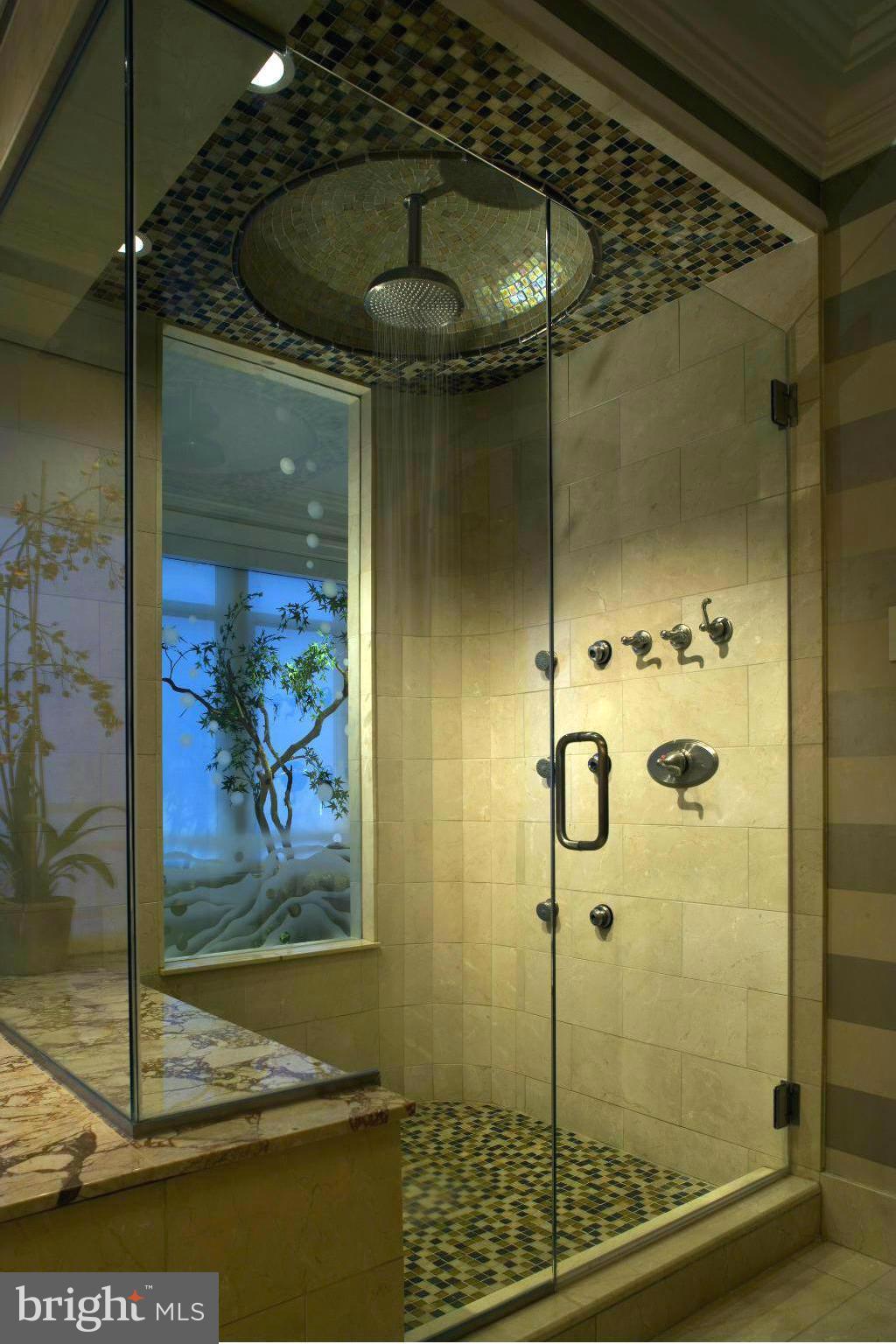 HARBORVIEW - Residential Lease