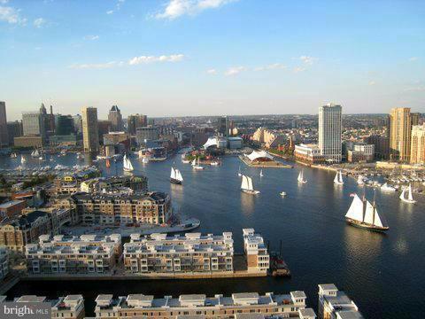 HARBORVIEW - Residential Lease