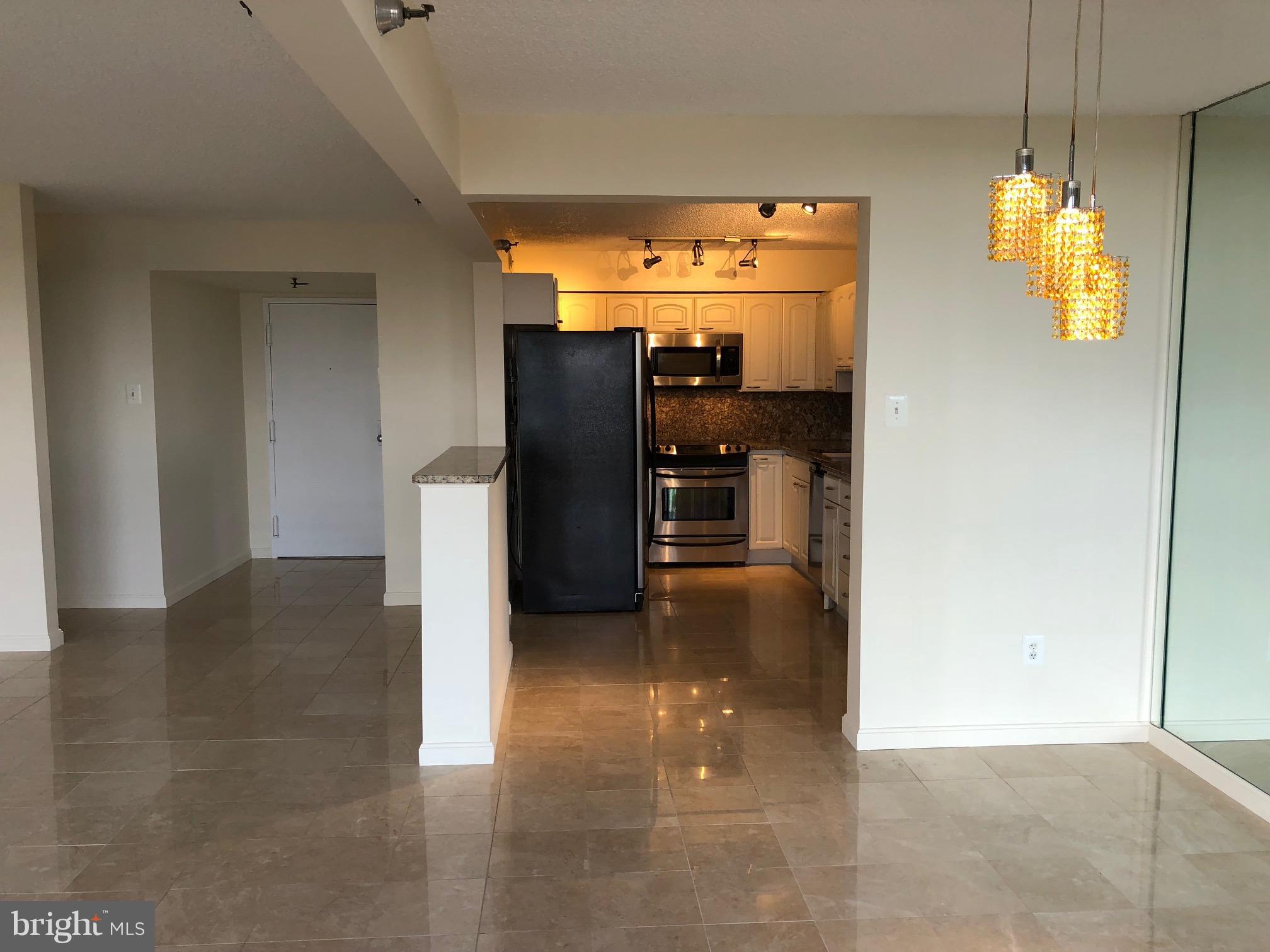 CHELSEA TOWERS - Residential Lease