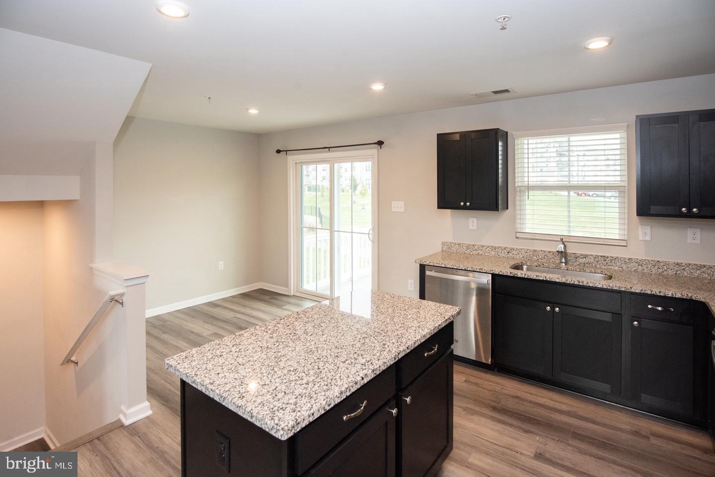 SANATOGA CROSSING - Residential Lease