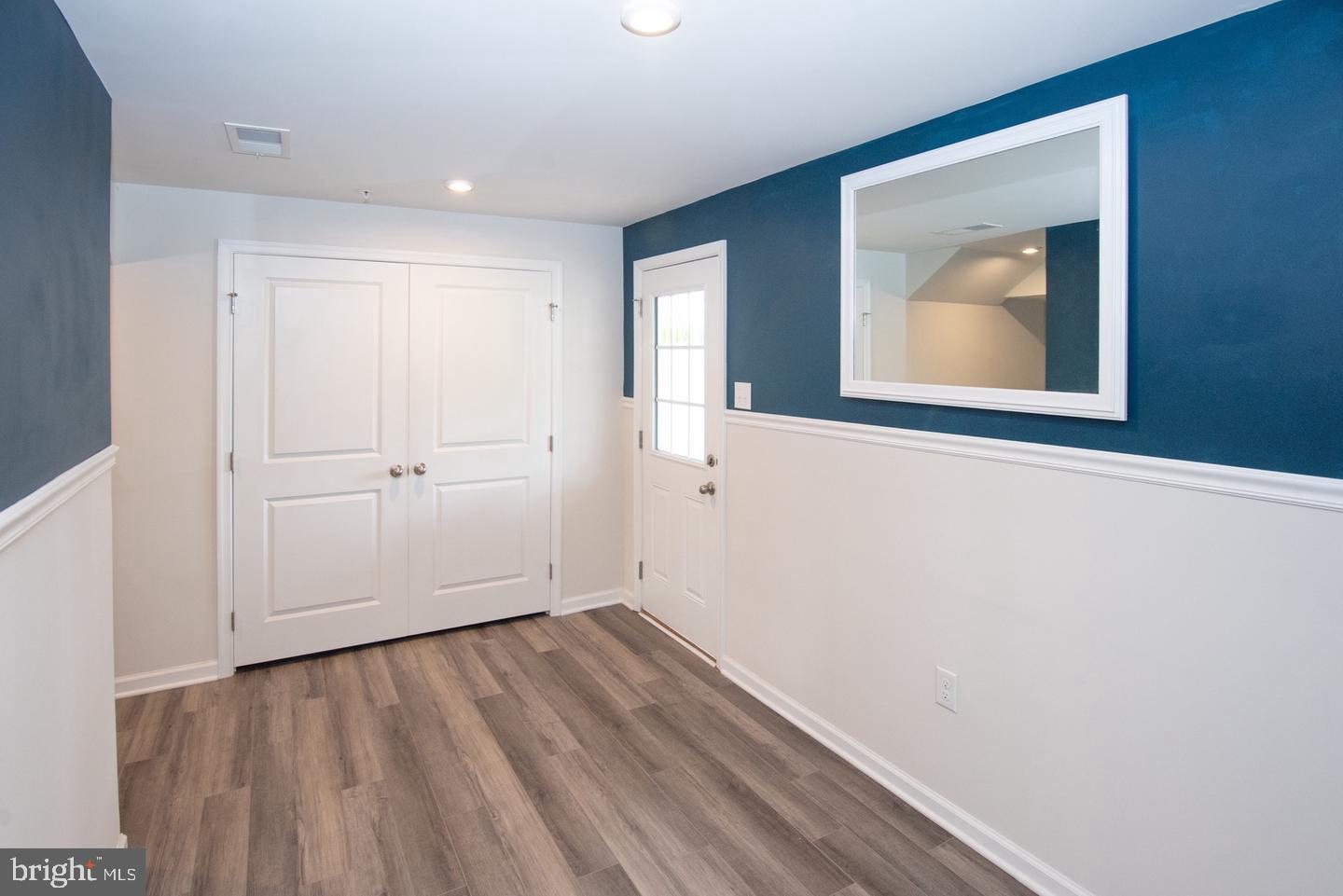 SANATOGA CROSSING - Residential Lease