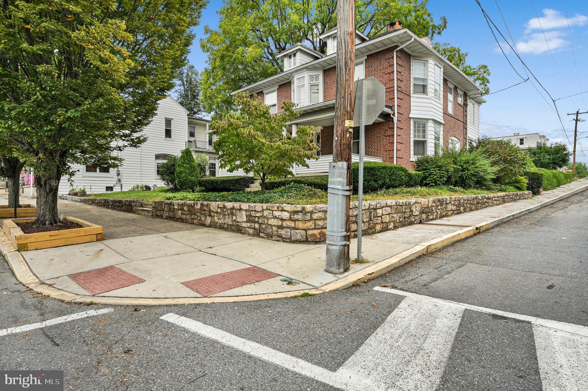 101 N 4TH STREET
