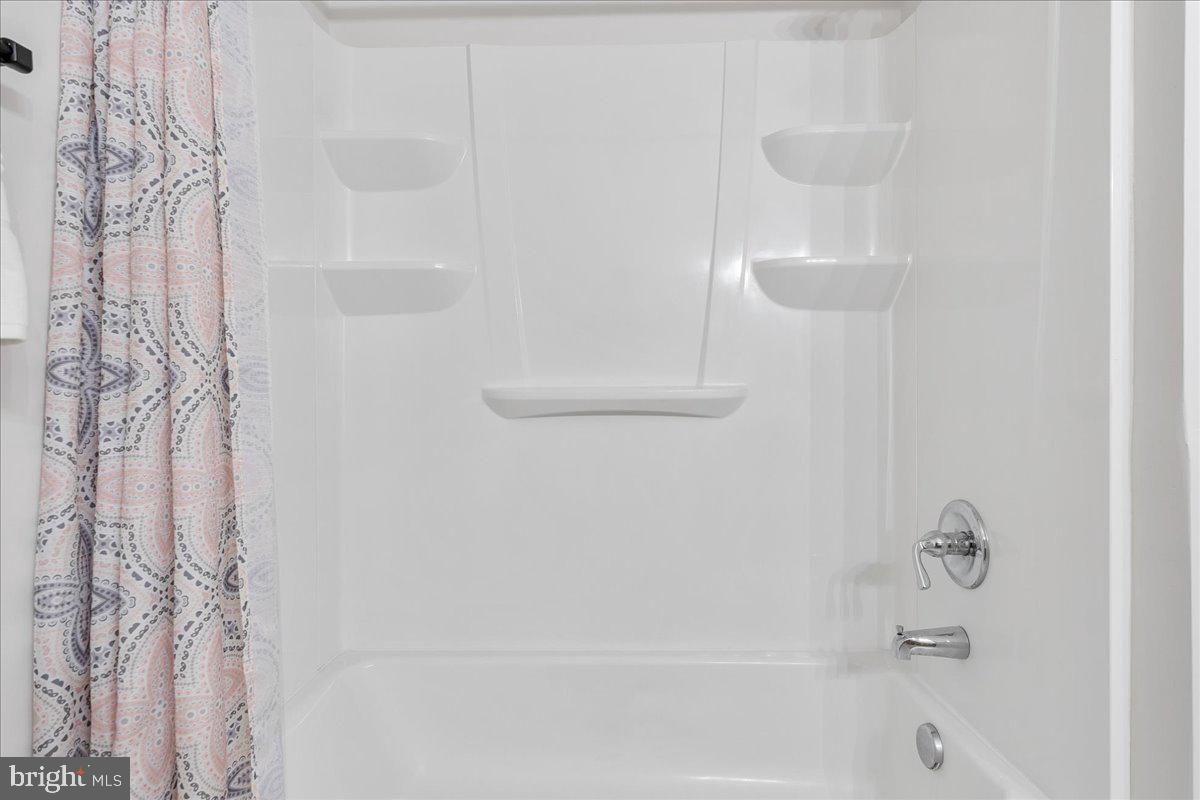 THE TALBOTS OF FREDERICKTOWNE - Residential