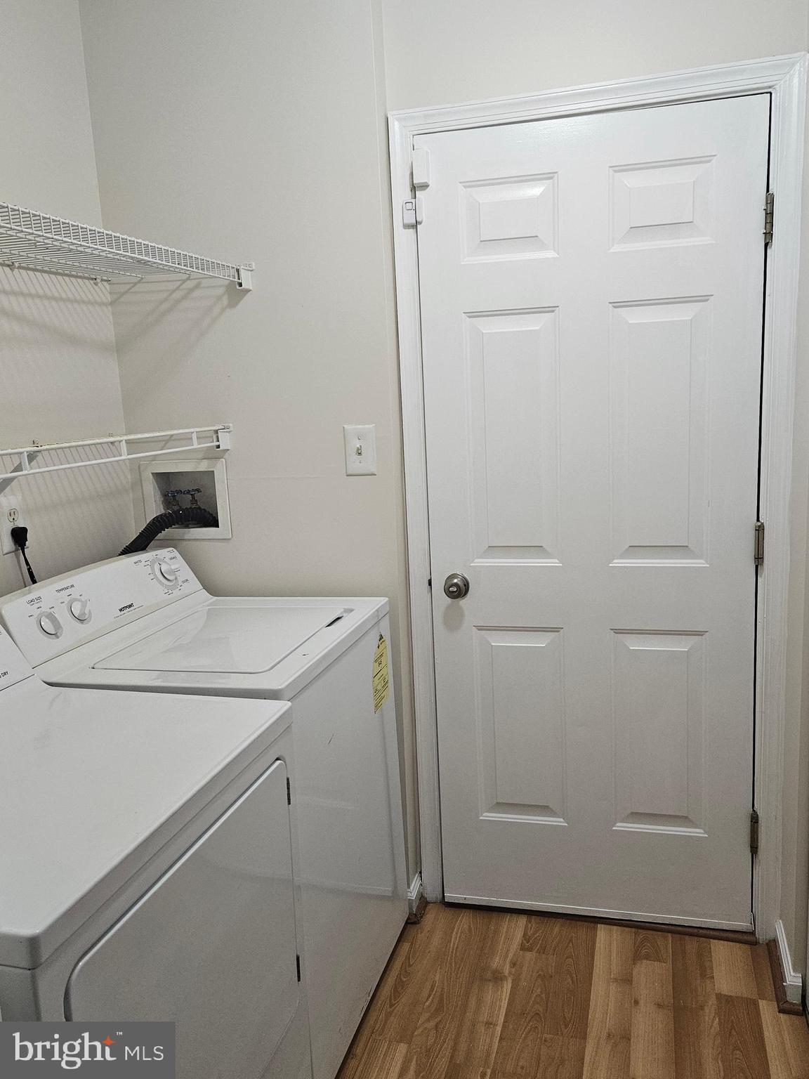 SEVEN OAKS - Residential Lease