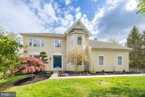 Photo of 604 Exmoor Lane, COLLEGEVILLE, PA 19426 (MLS # PAMC2176326)