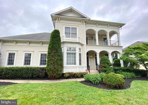 Photo of 9292 Sumner Lake Boulevard, MANASSAS, VA 20110 (MLS # VAMN2010536)