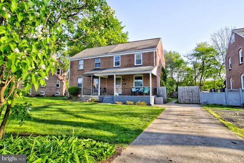 Photo of 965 GREEN TER, LANCASTER, PA 17601 (MLS # PALA2034070)