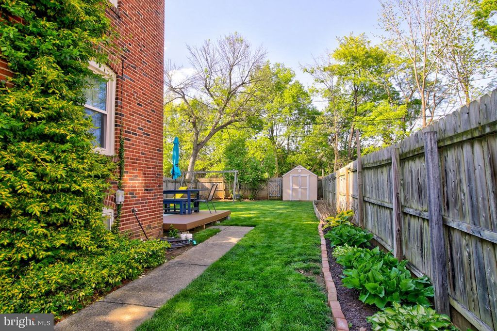 Photo of 965 GREEN TER, LANCASTER, PA 17601 (MLS # PALA2034070)