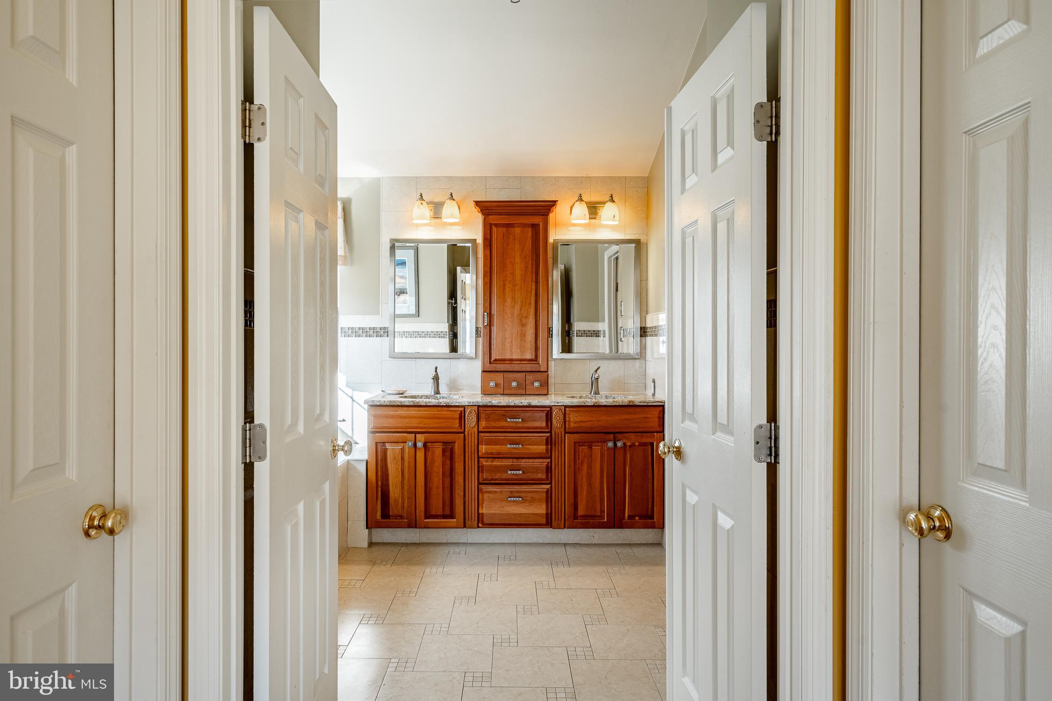 BALMORAL - Residential