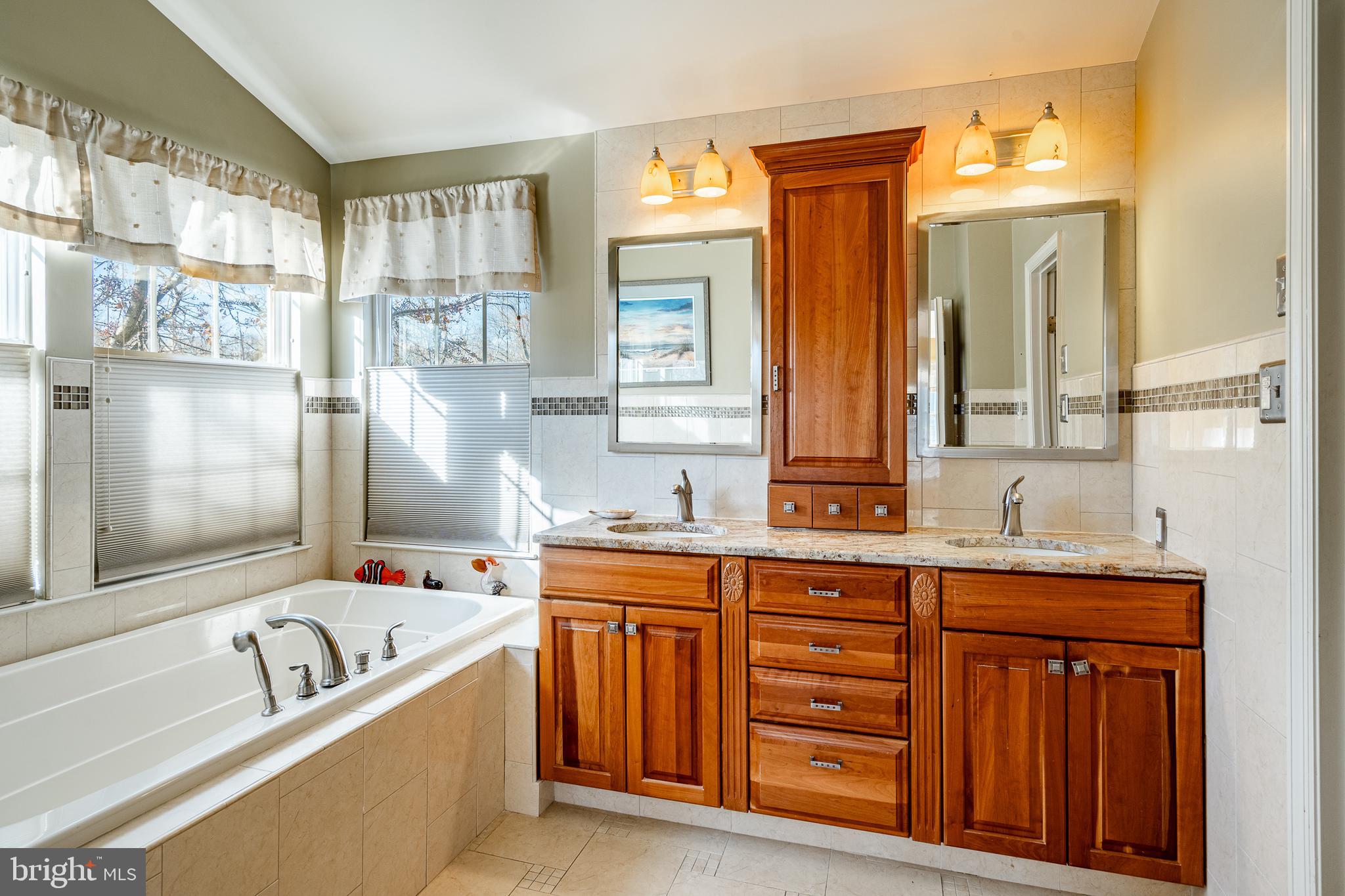 BALMORAL - Residential