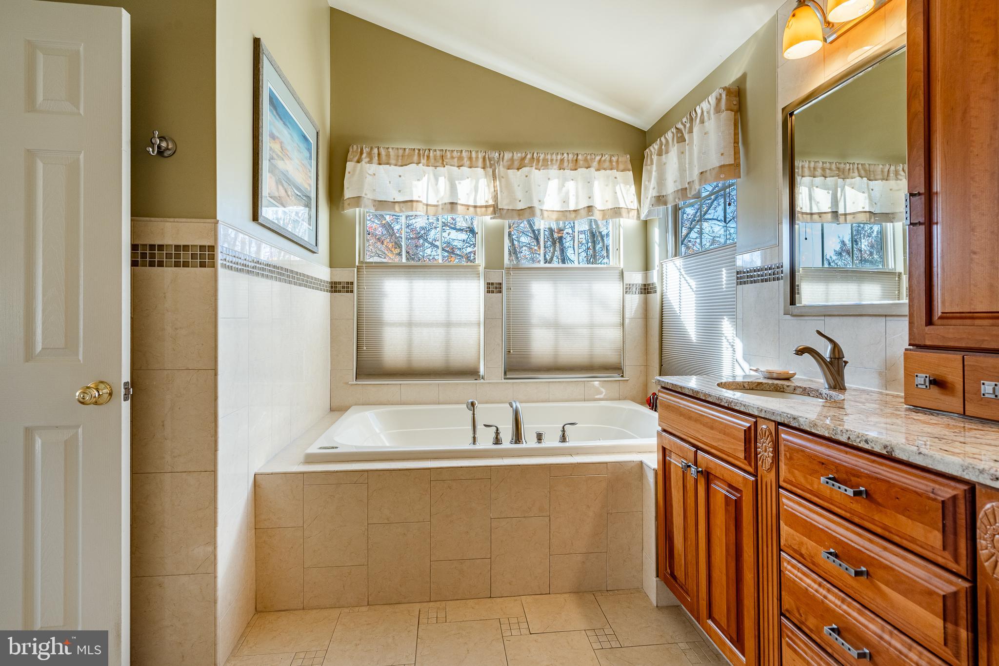 BALMORAL - Residential