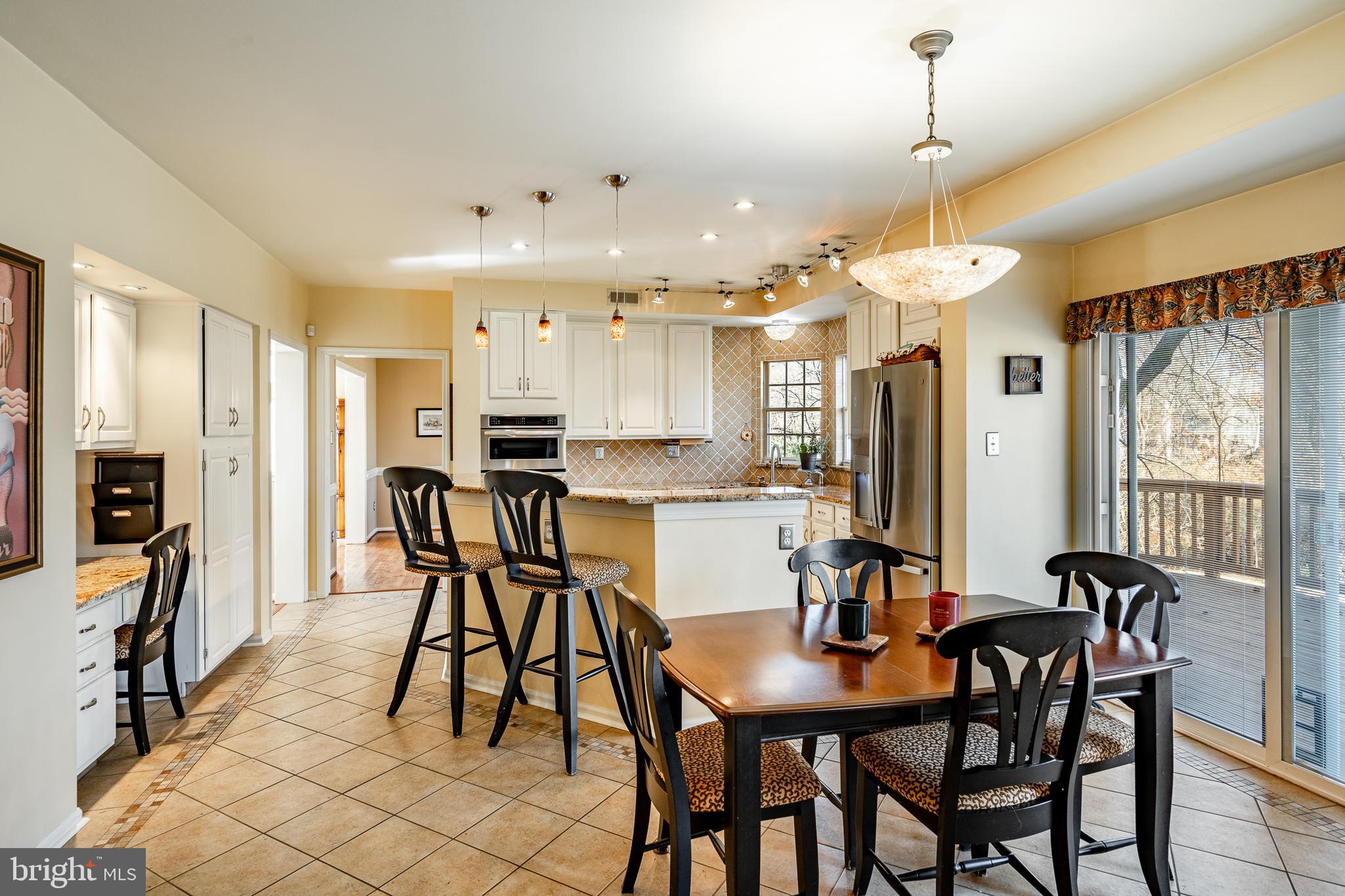 BALMORAL - Residential