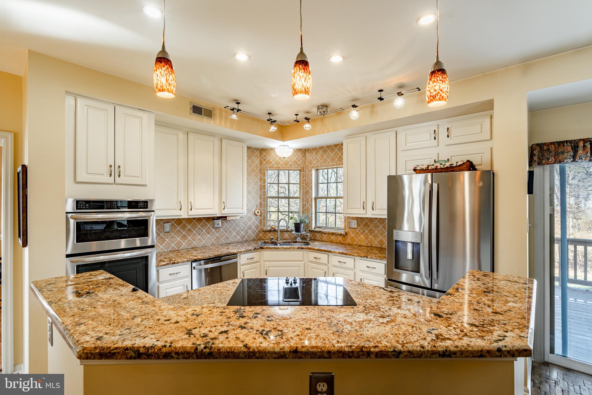 BALMORAL - Residential