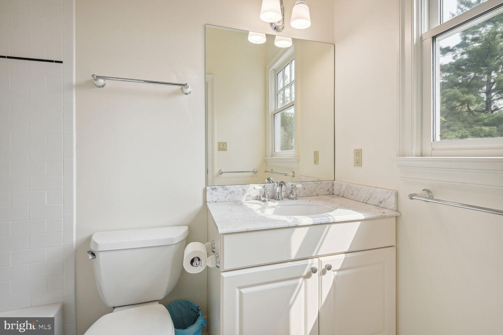 SOMERSET HEIGHTS - Residential Lease