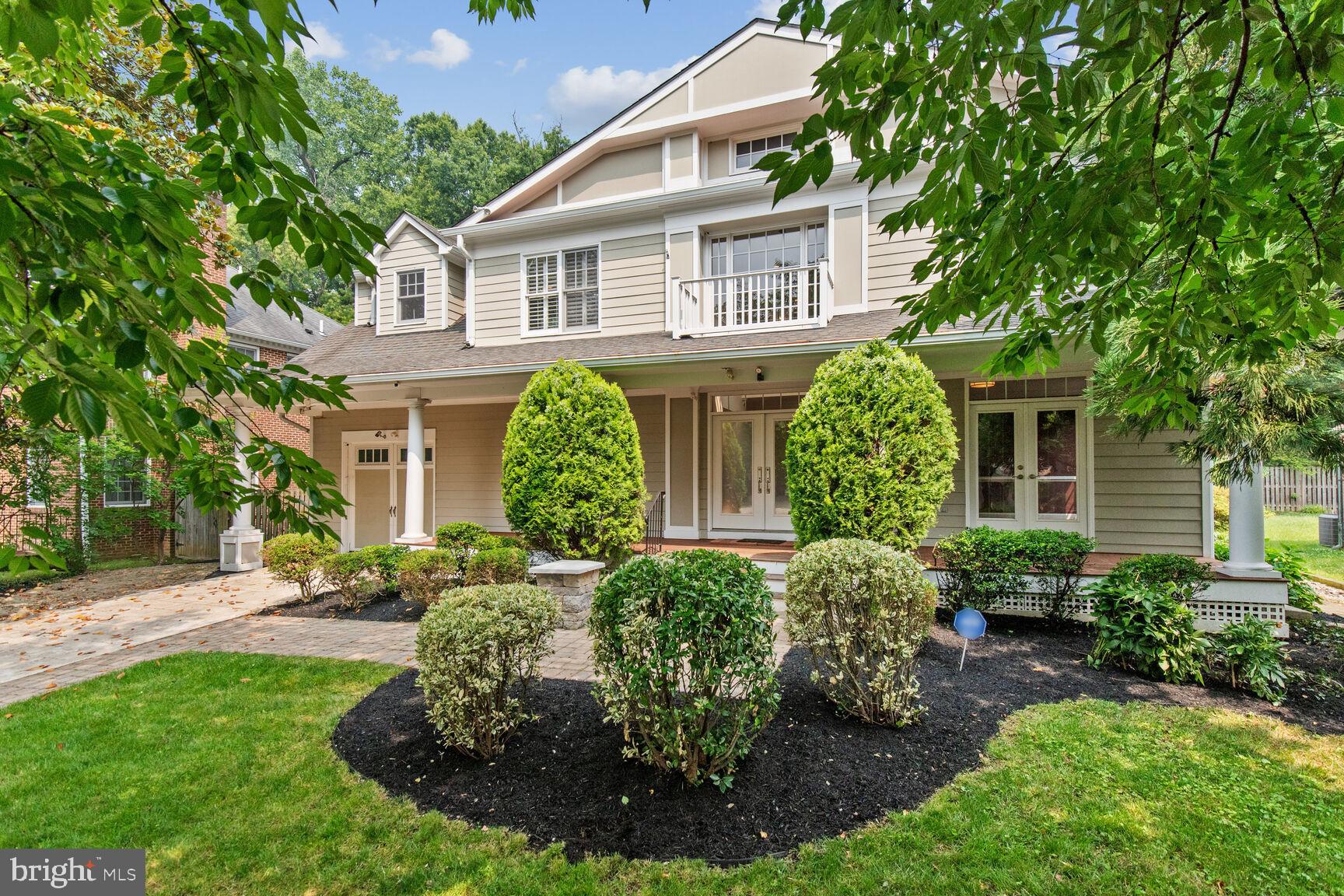 SOMERSET HEIGHTS - Residential Lease