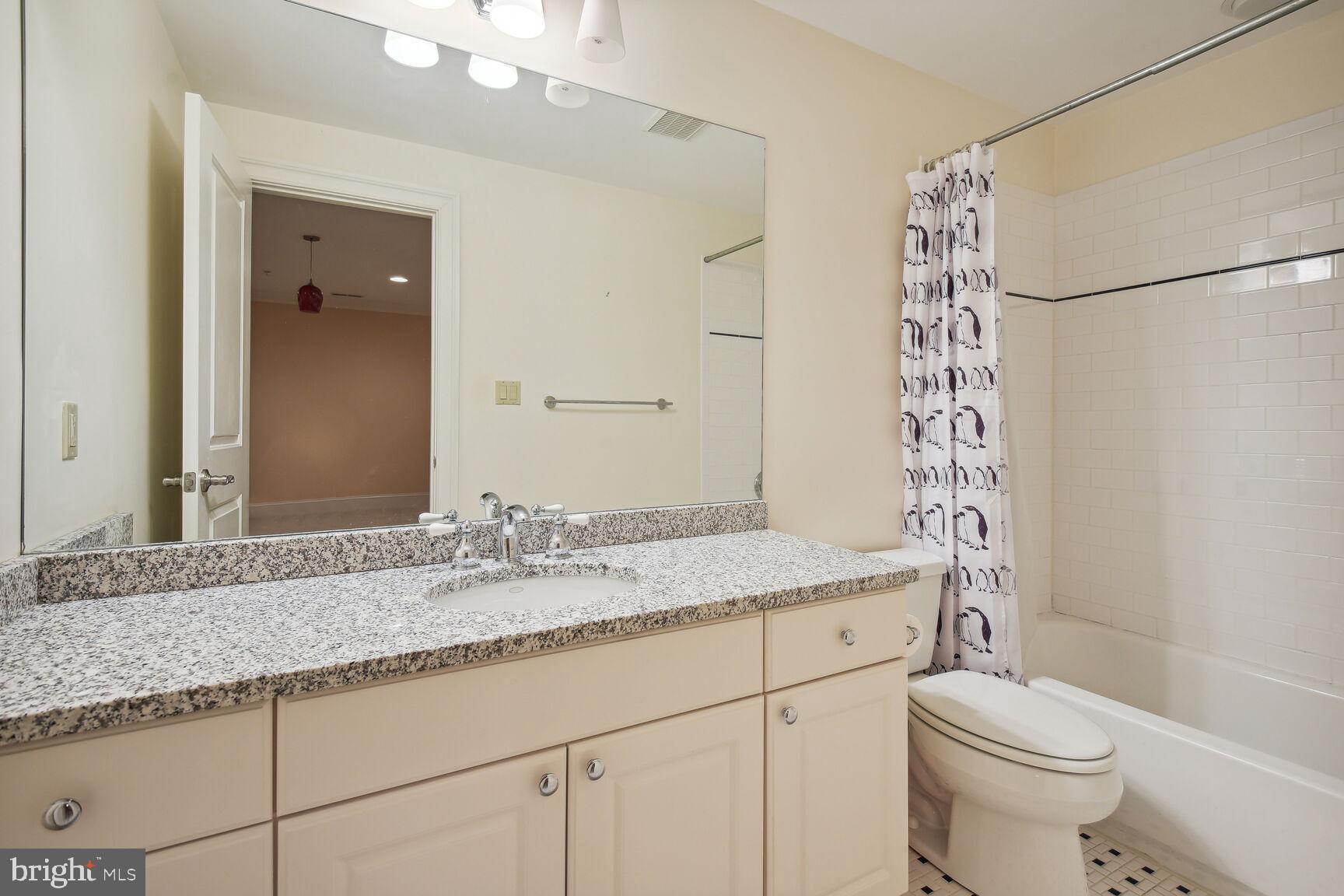 SOMERSET HEIGHTS - Residential Lease