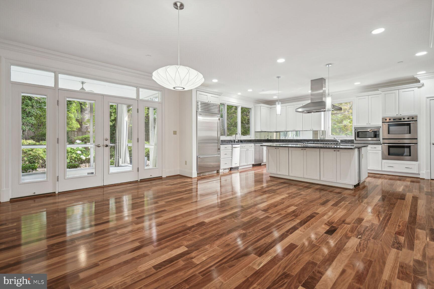 SOMERSET HEIGHTS - Residential Lease