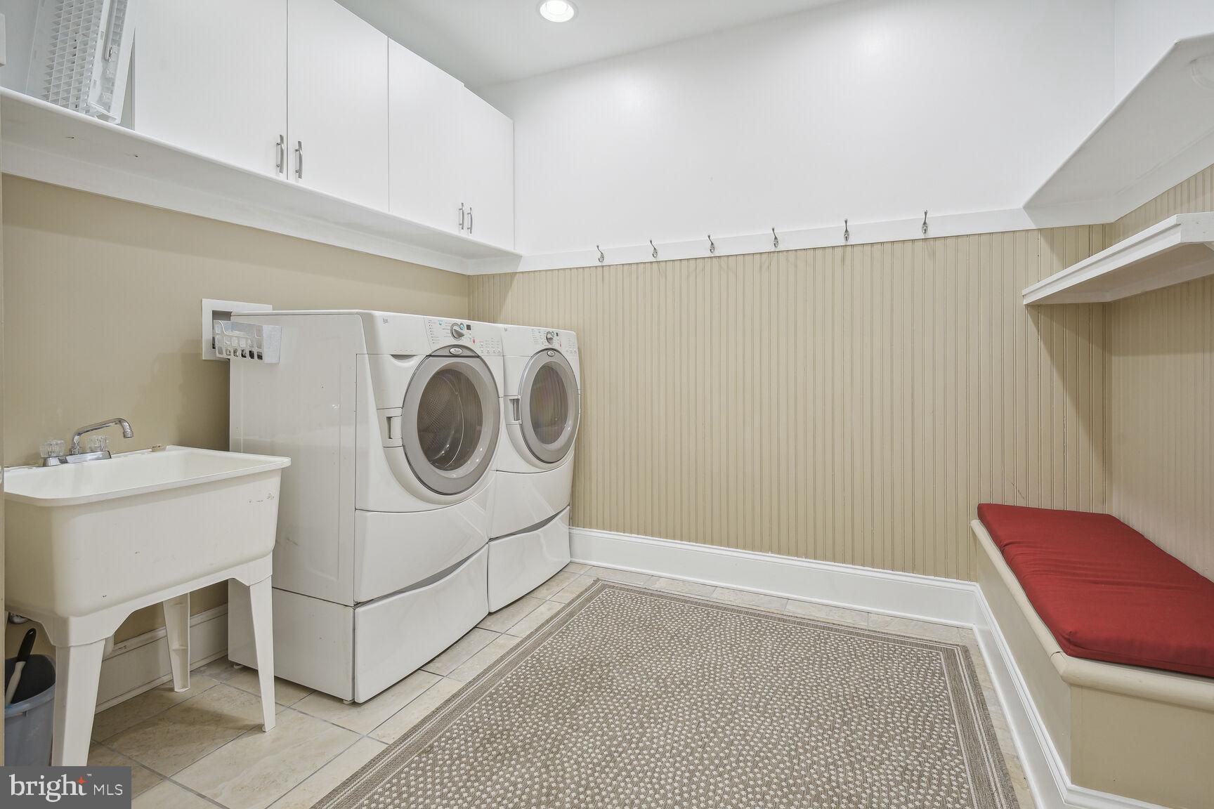 SOMERSET HEIGHTS - Residential Lease