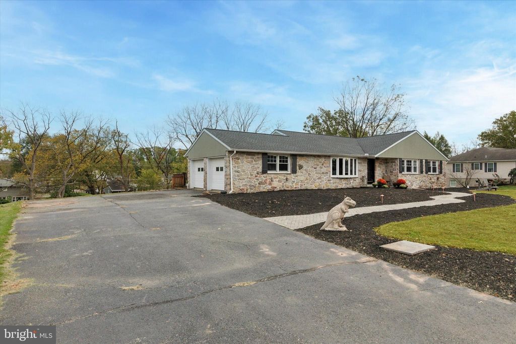 Photo of 1212 Crestwood Drive, POTTSTOWN, PA 19464 (MLS # PAMC2149960)