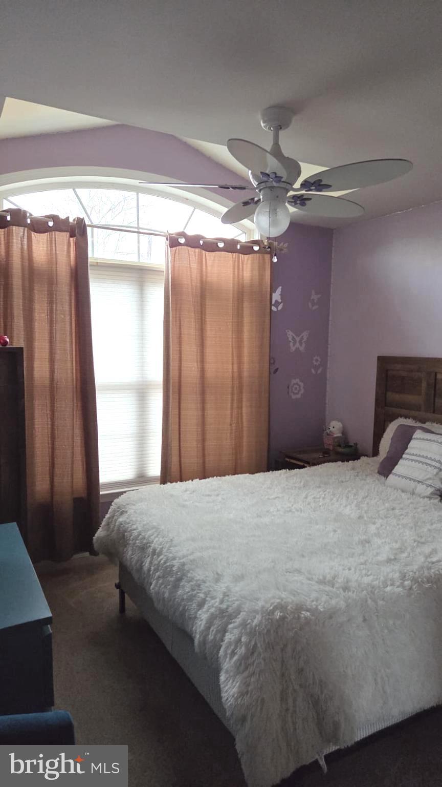 FRIENDLY HILLS - Residential