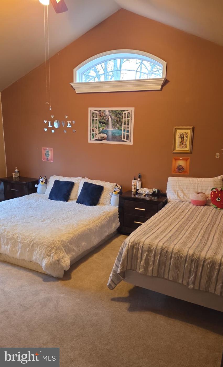 FRIENDLY HILLS - Residential