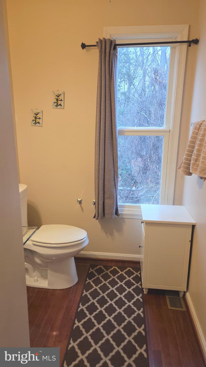 FRIENDLY HILLS - Residential