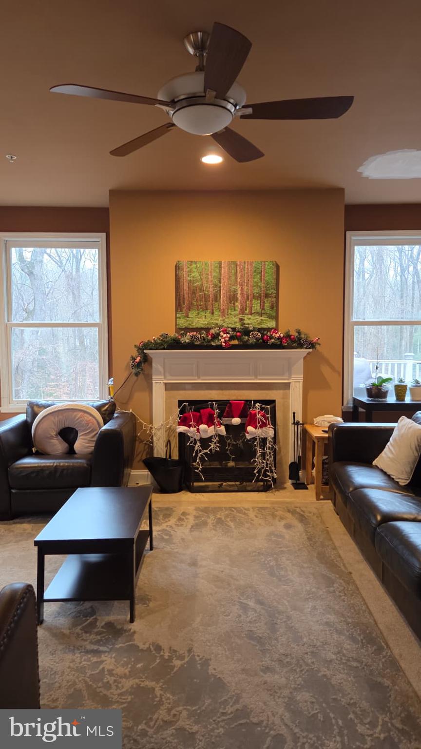 FRIENDLY HILLS - Residential