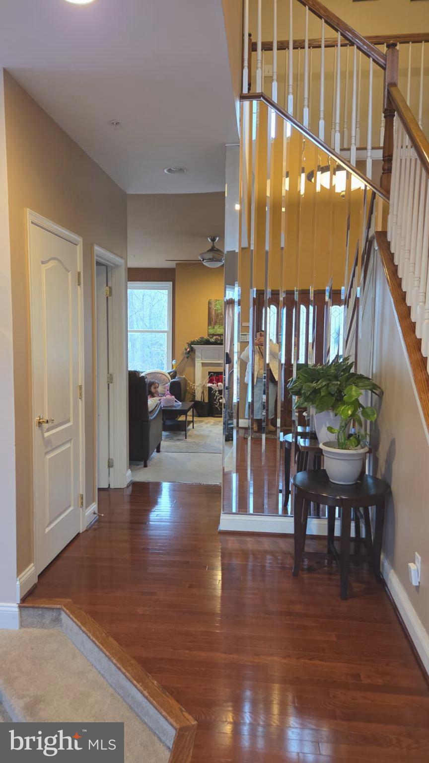 FRIENDLY HILLS - Residential