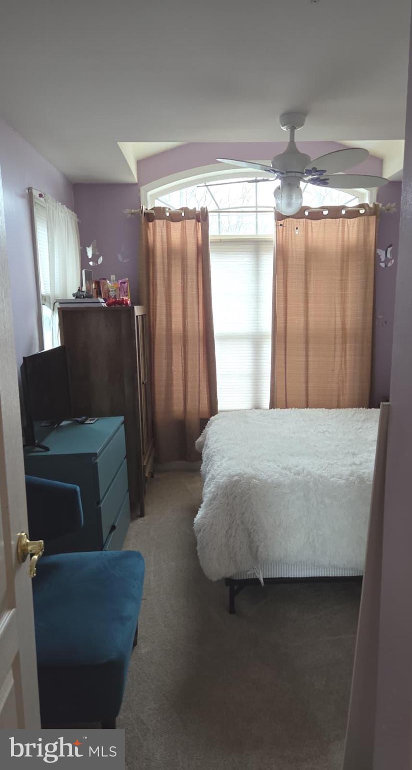 FRIENDLY HILLS - Residential