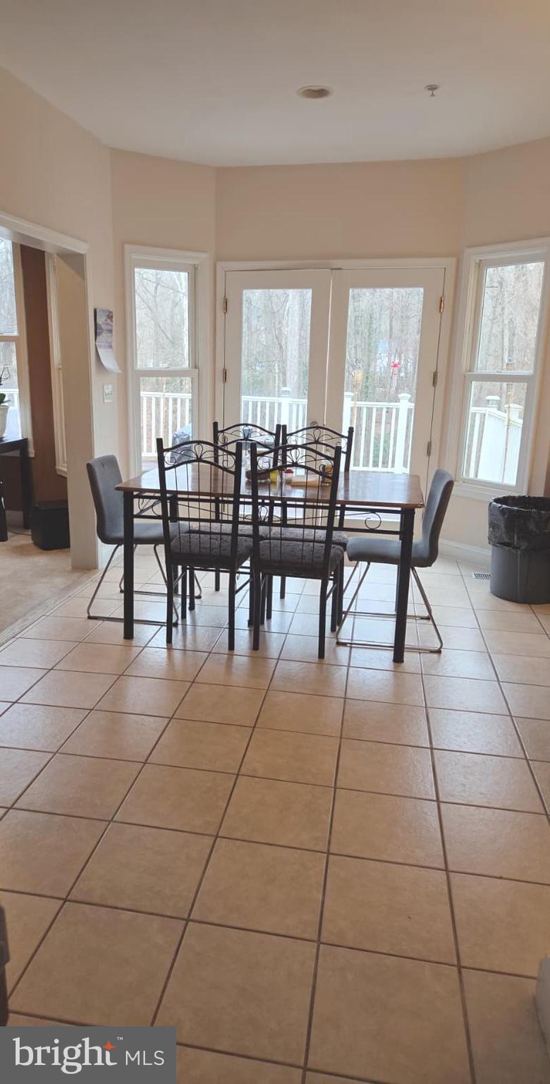 FRIENDLY HILLS - Residential