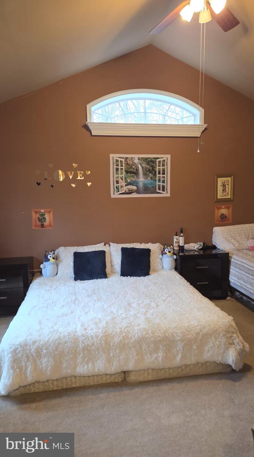 FRIENDLY HILLS - Residential