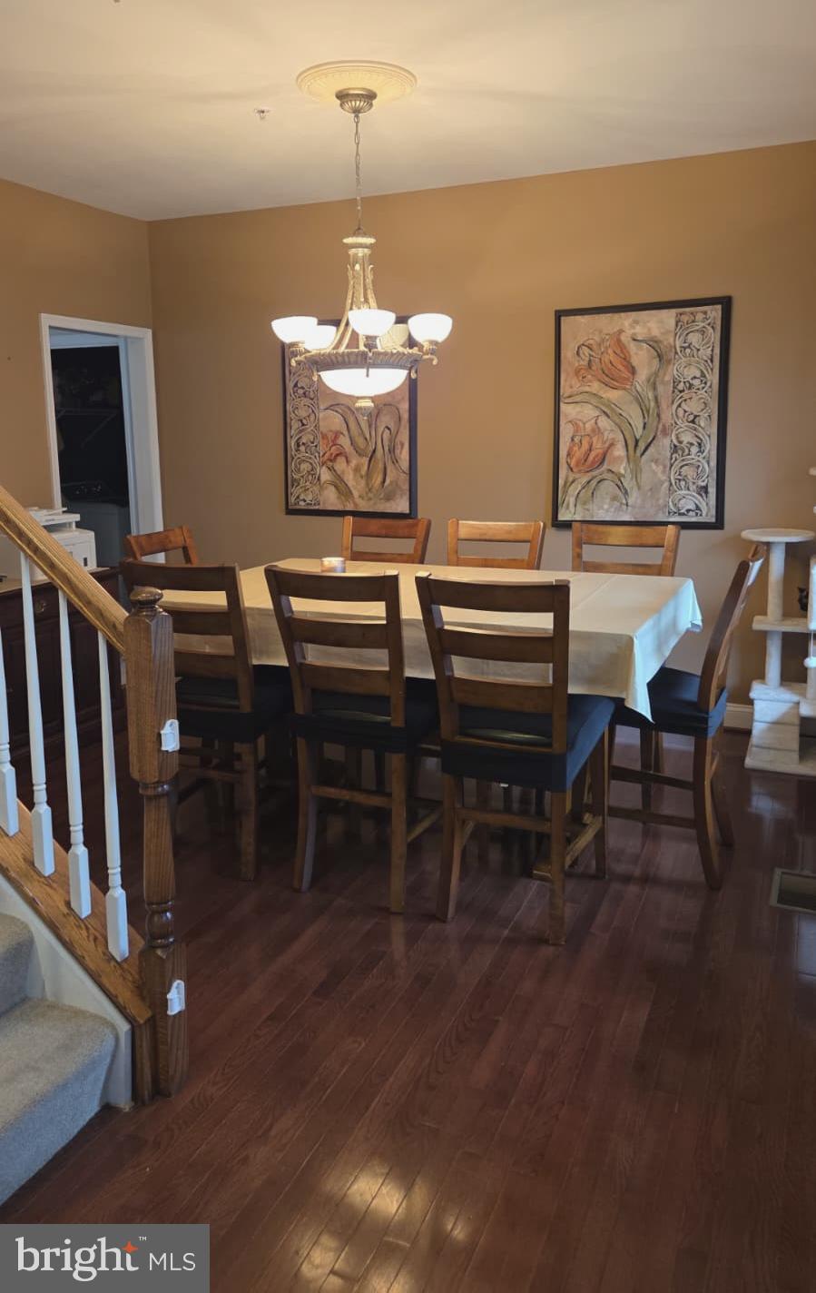 FRIENDLY HILLS - Residential